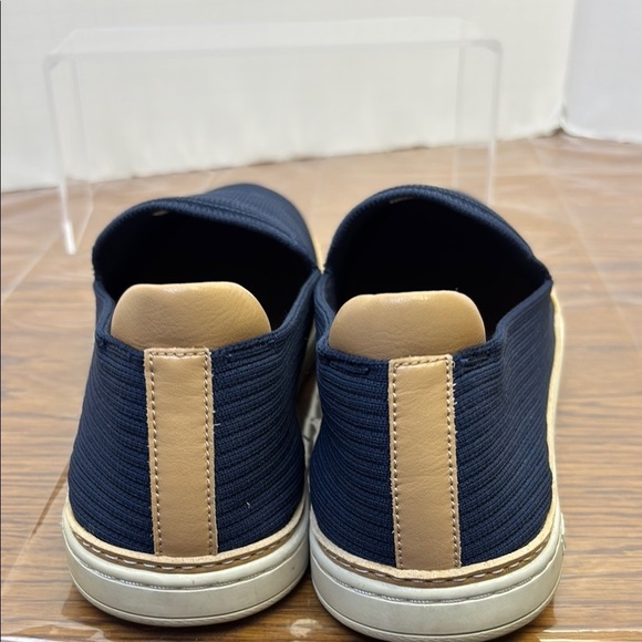 UGG Blue and Tan Slip-On Loafers with Breathable Knit - Picture 4 of 7